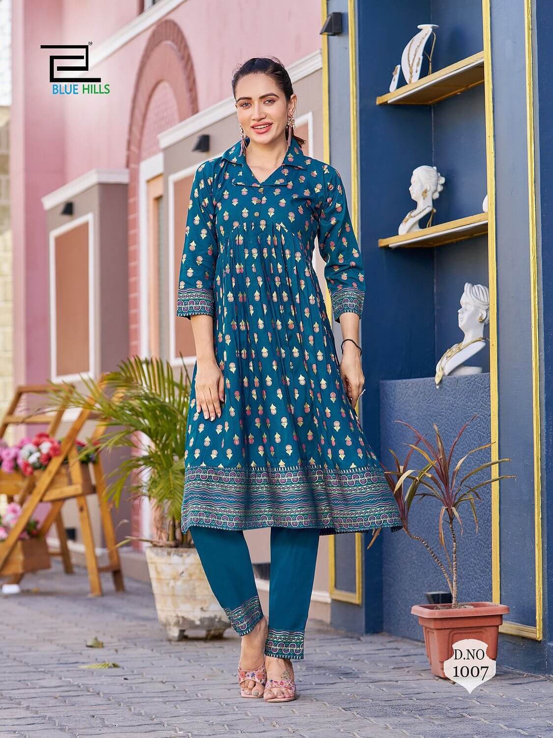 Buy Green Pure Cotton Latest Designer Casual Wear Plain Kurti With Pant  Online From Wholesalez.